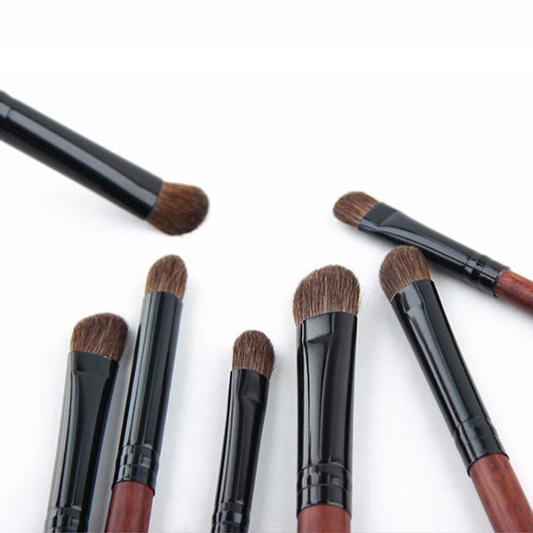 Makeup Brushes With Wooden Handle