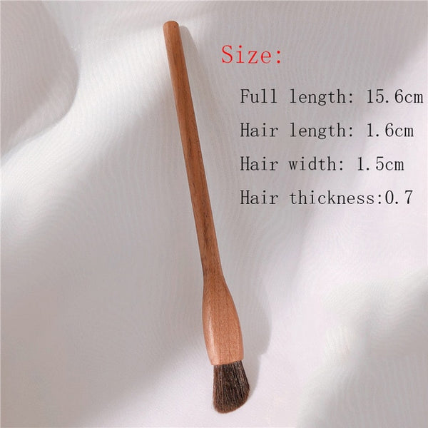 Makeup Brush With Wooden Handle