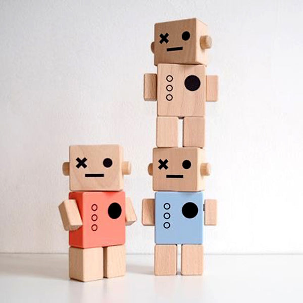 Wooden robot toy