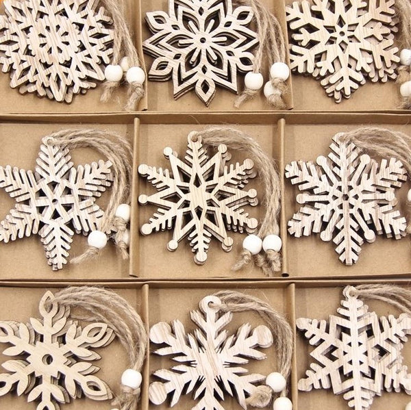 Wooden Christmas snowflakes ornaments